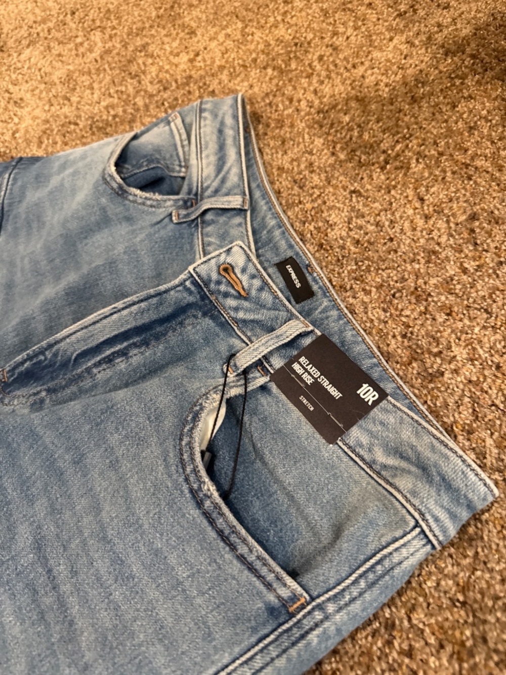 Express Jeans - Picture 2 of 2